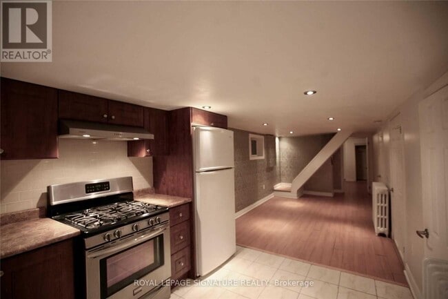 Photo - 11 Ferrier Ave