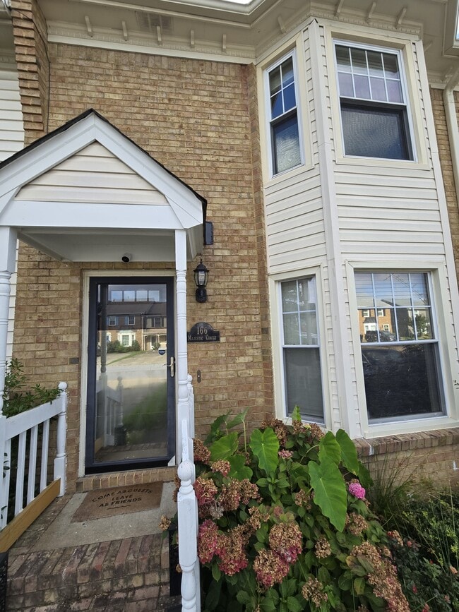Photo - 166 Majestic Cir Townhome