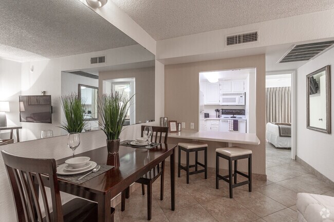 1BR, 1BA - Furnished 2 - 650 SF