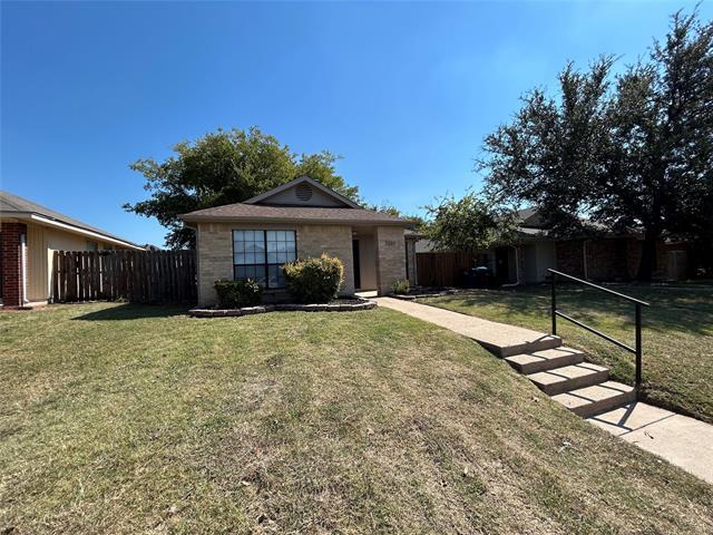 Photo - 7332 Blackthorn Dr