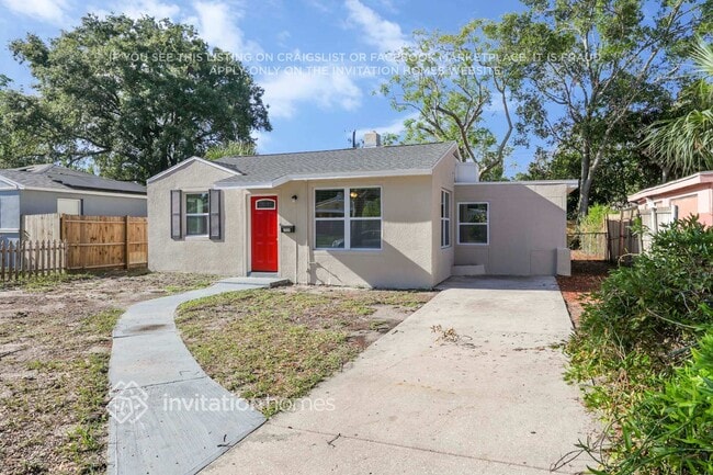 Photo - 2550 17th Ave S