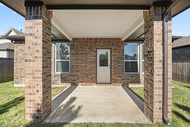 Building Photo - 21043 Armstrong County Dr