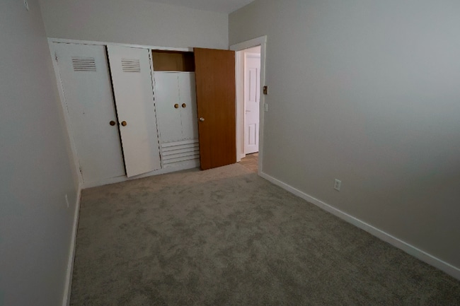 Photo - 2 Cambridge Lane Unit 15