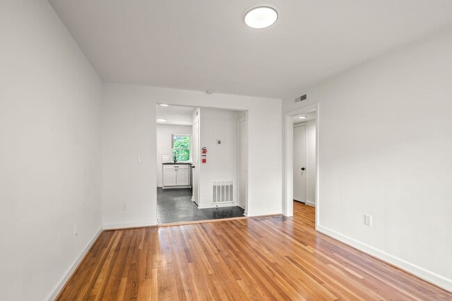 Photo - 1640 W Northwest Blvd Unit 10