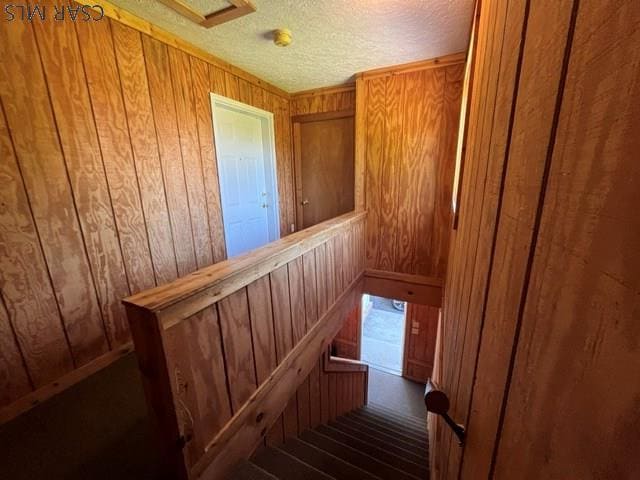 Photo - 722 E Oakmont Blvd