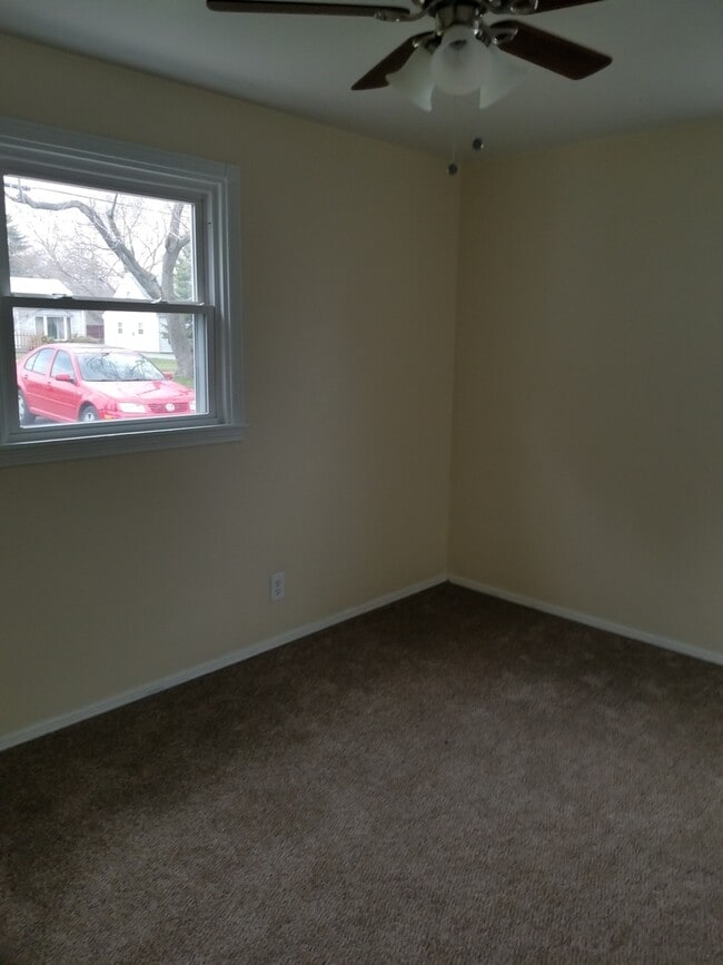 Photo - 131 N Edgehill Ave