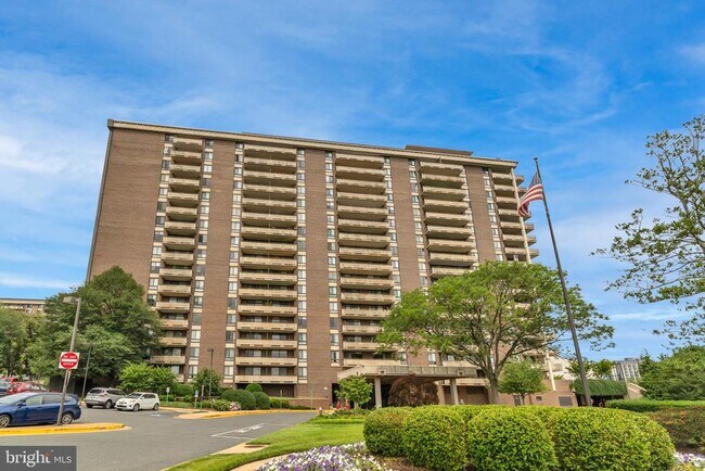 Photo - 1800 Old Meadow Rd Unit 1014
