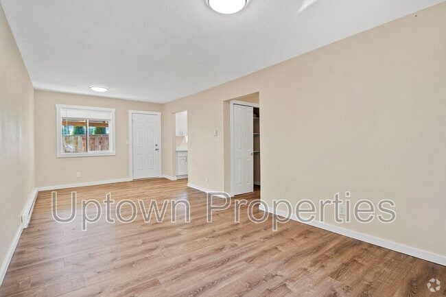 Building Photo - 467 N Adair St Unit #23 Rental