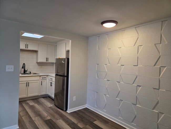 Photo - 763 Douglas St Unit 763 Douglas