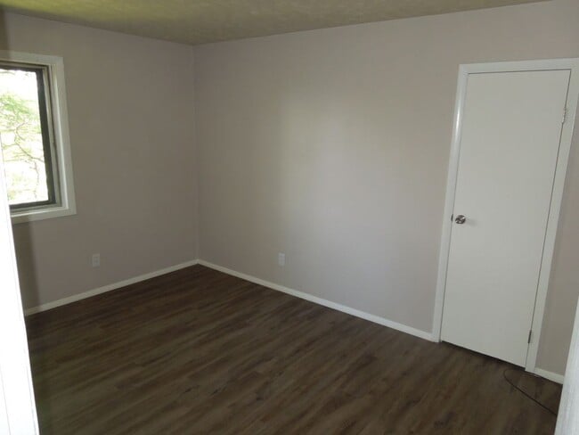 Photo - 3227 Washington Pike Unit 8