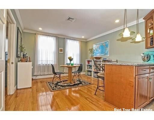 Photo - 84 Gordon St Unit 2