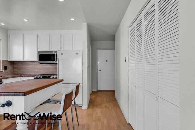 Photo - 11 Argent Alley Unidad 2