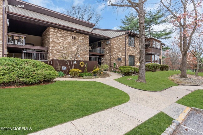 Building Photo - 168 Amberly Dr