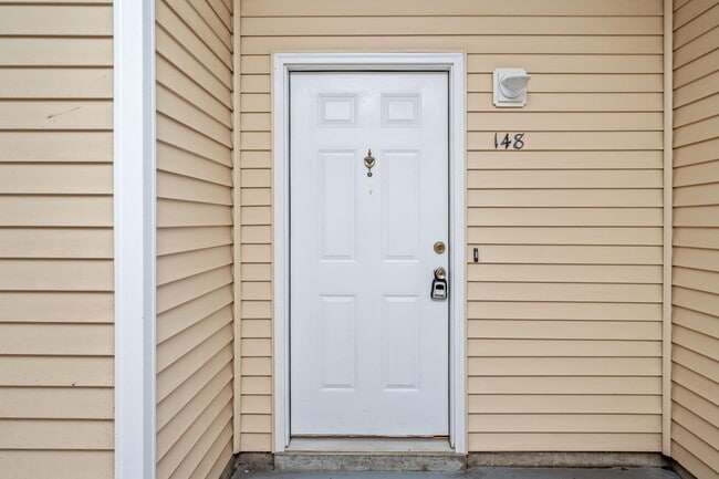Photo - 1501 Partin Dr N Unit APT 148