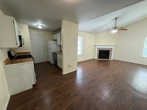 Photo - 1220 Orchard Park Cir