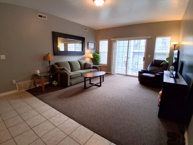 Photo - 509 Belmont Pl