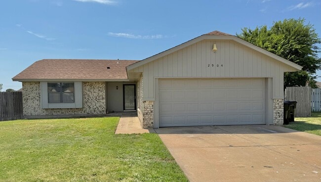 Building Photo - Must see virtually new 3-2-2 home off Broa...