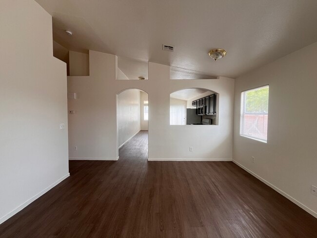 502 Oak Island Dr