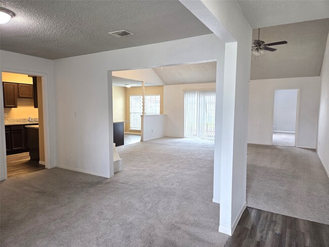 Photo - 13427 Juniper Point Dr