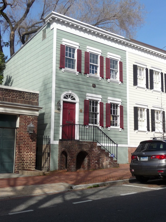 front of house - 1310 33rd St NW