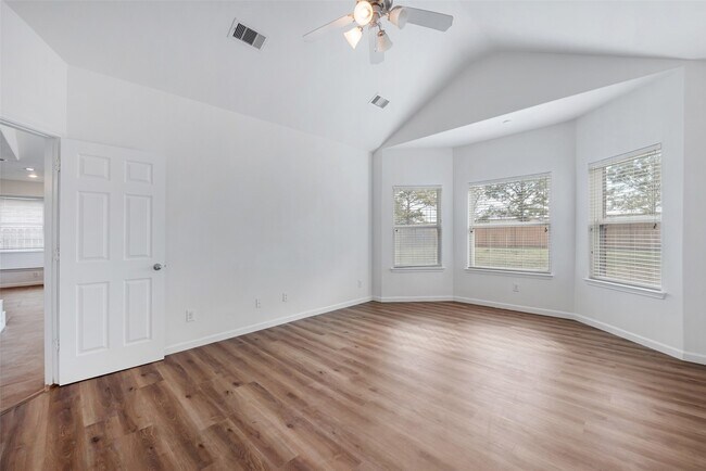 Photo - 25715 Owl Landing Ln