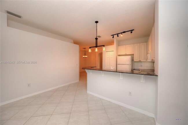Photo - 3781 NW Willow Creek Dr