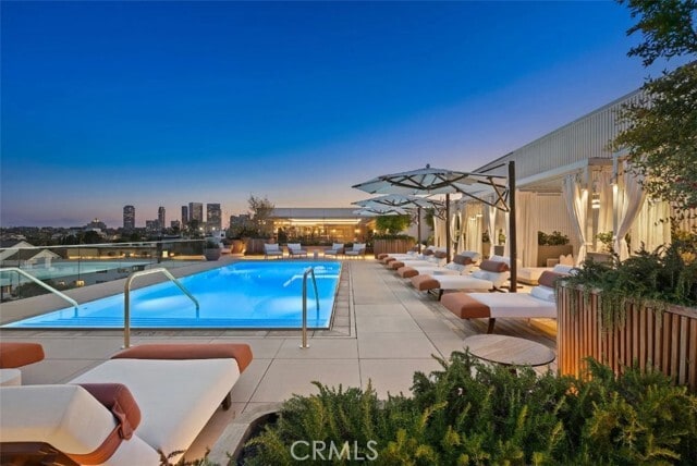 Photo - 9200 Wilshire Blvd Unidad 304W