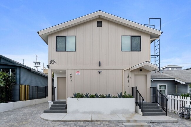 Building Photo - 4810 Mascot St Unit 4810 Rental