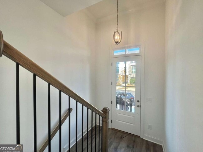 Photo - 637 Millcroft Blvd