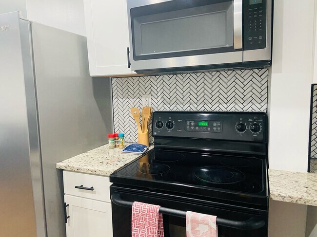 Cocina - 311 Penniman Rd Unidad B