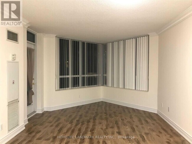 Photo - 5-15 Northtown Way Unité 1521