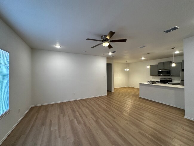 Photo - 5545 Itasca St Townhome