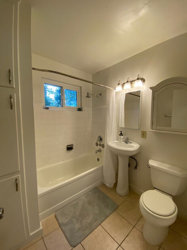 Photo - 614 17th St Unidad Apt 02