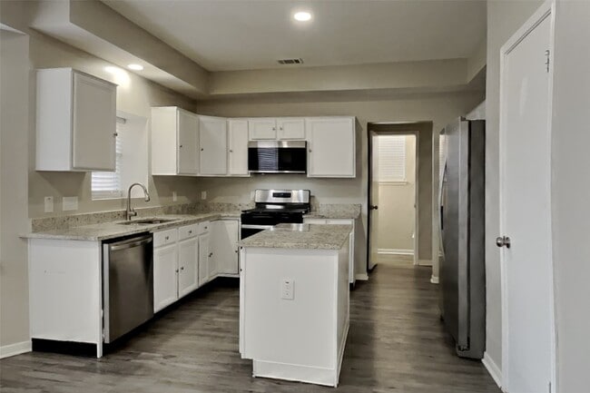 Photo - 12623 Duchess Ln