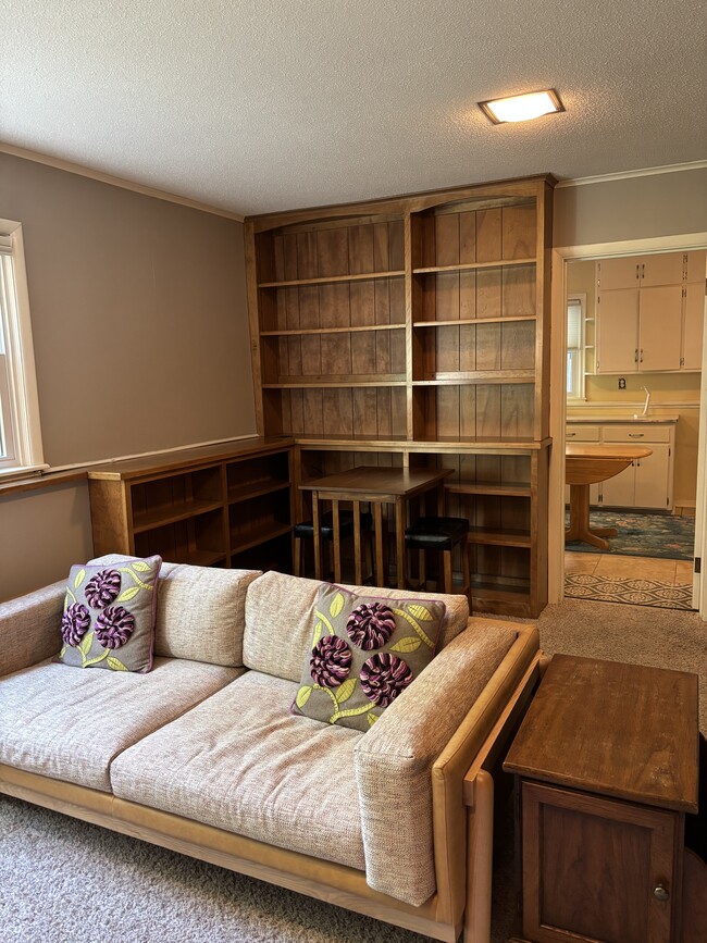 Photo - 1312 6th St SW Unit B