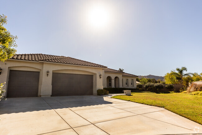 Building Photo - 12367 Locke Cir Rental