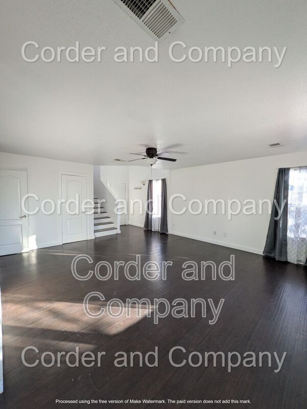 Photo - 8000 Vista Estrella Ln SW