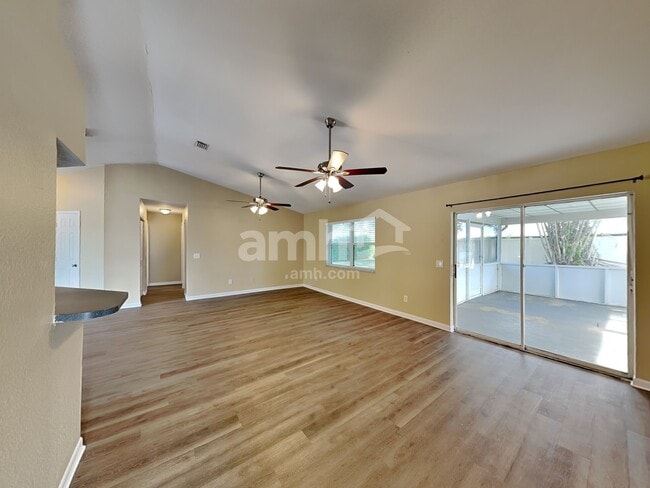 Photo - 2774 SE Bishop Ave