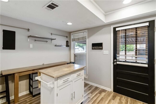 Photo - 694 Serramonte Dr