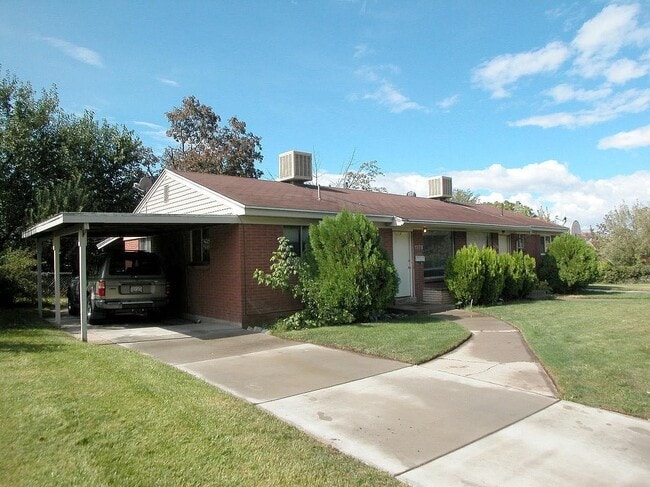 Photo - 1376 E Luck Spring Dr