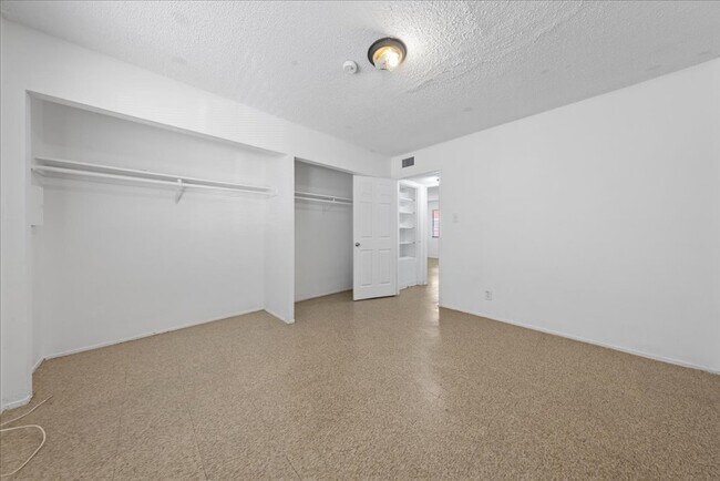 Photo - 521 S Maryland Pkwy