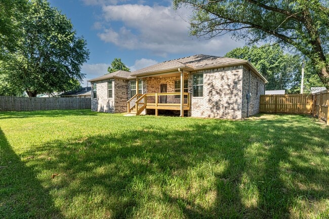 Photo - Great home in centerton