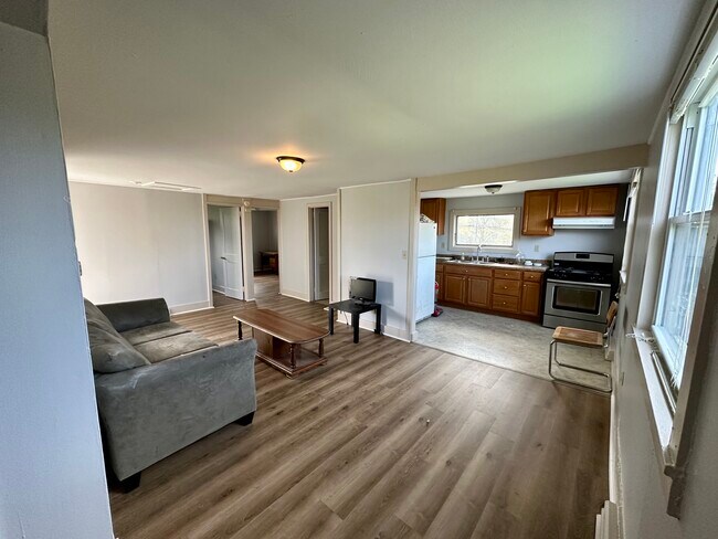 Photo - 140 Honness Ln Unit A