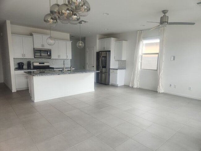 Photo - Mountain view single story home.