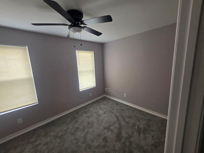 Photo - 2910 N Taylor St