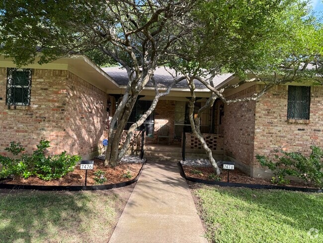 Building Photo - 7476 Walling Ln Rental