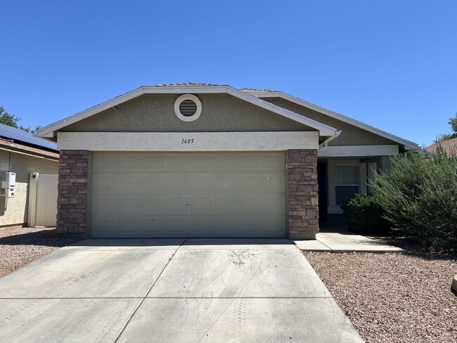 Building Photo - 1605 Copper Canyon Dr