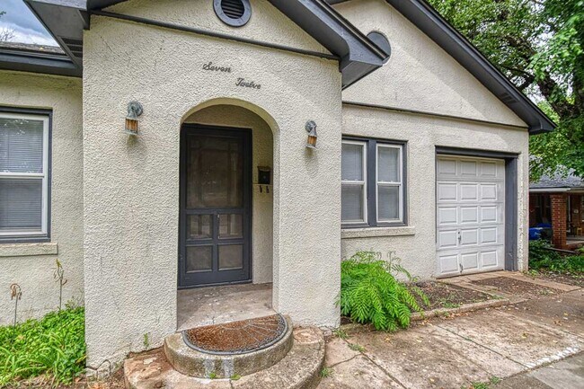 Photo - Newly Remodeled Campus Property! Lawn Care...