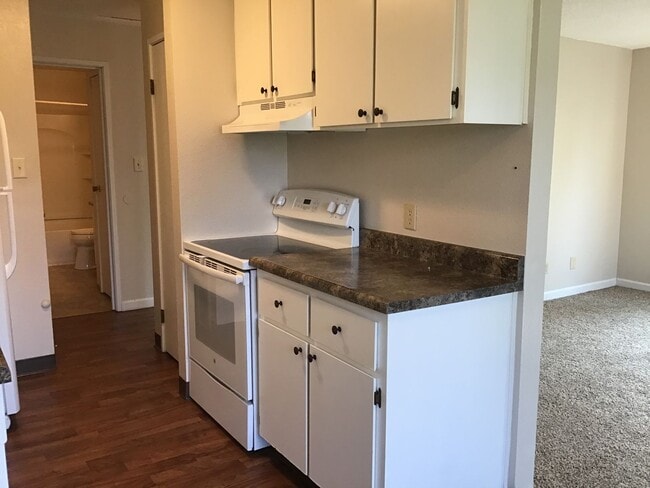 Photo - Apartment in Carson Park Condominium
