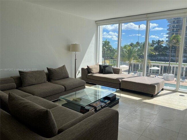 Building Photo - 10275 Collins Ave Unit 214